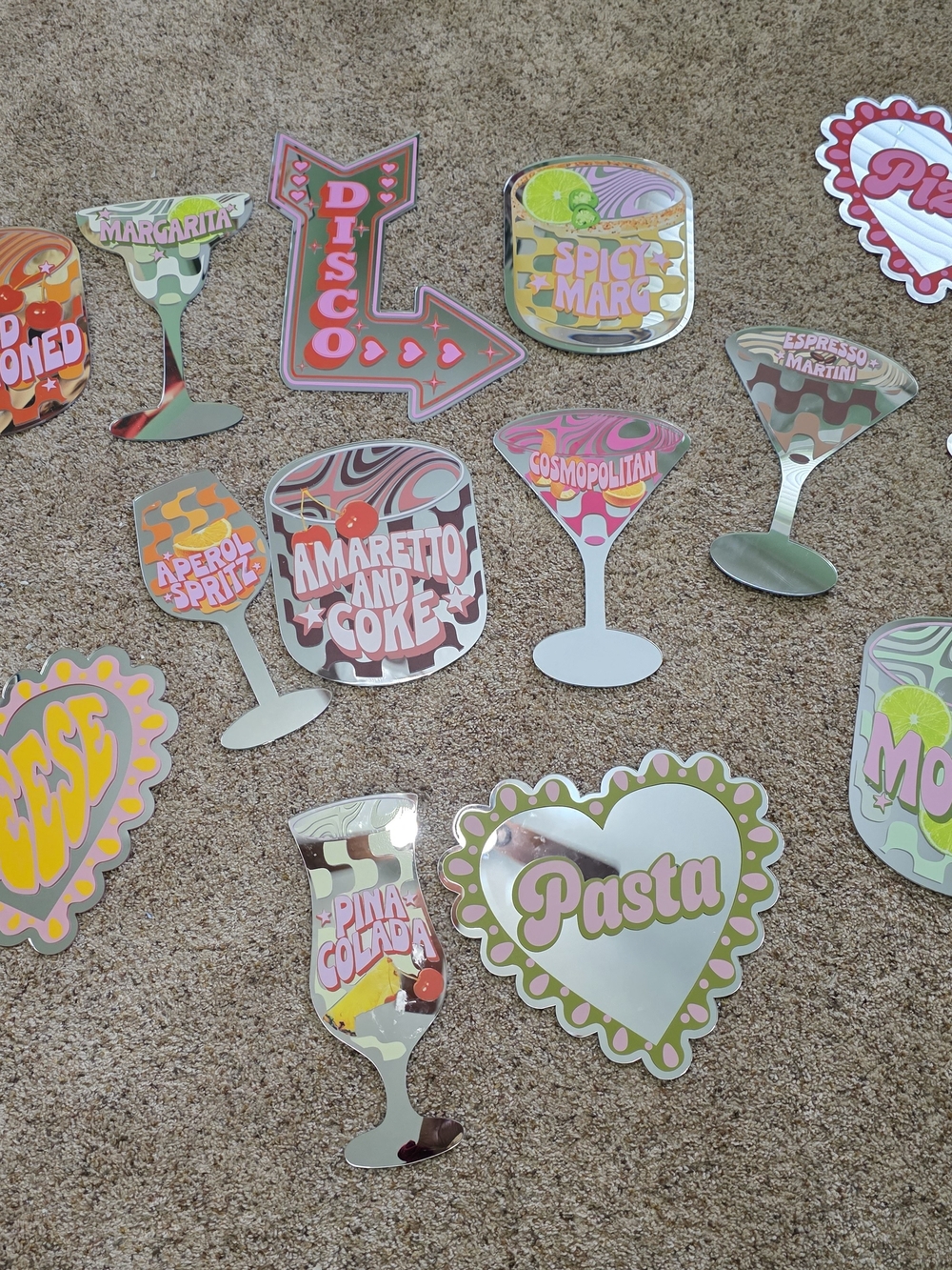 Printed Weird - Cocktail Mirror Wall Décor